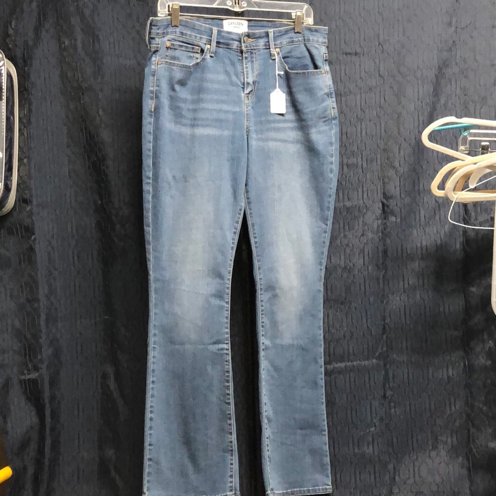 Women’s bootcut jeans